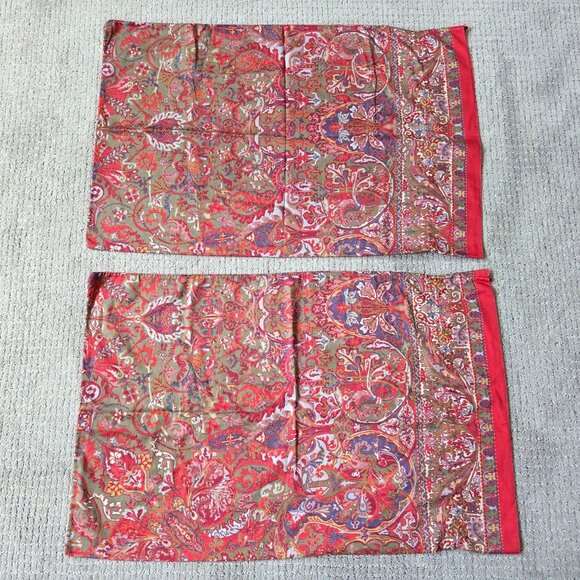 Ralph Lauren Galahad Guinevere Medieval Red Paisley Standard Pillowcases Set 2 - Picture 1 of 4